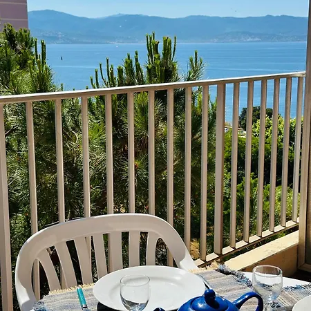 Grand Terrasse Vue Sur Et Parking Αζάτσιο