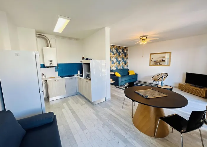 Lägenhet Grand Terrasse Vue Sur Et Parking Ajaccio (Corsica)